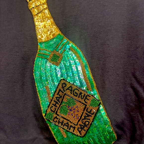 Sparkle Champagne Cropped Sweatshirt - Picture 3 of 3